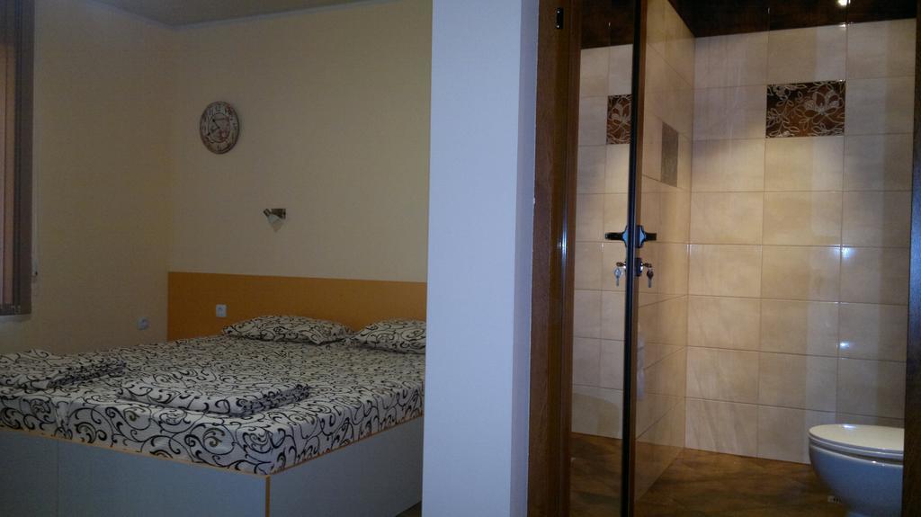 Къща за гости Славина Hotel Сапарева Баня Стая снимка